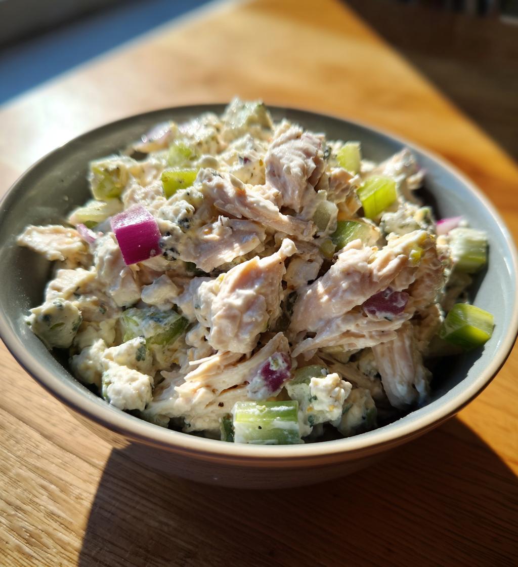 blue cheese chicken salad