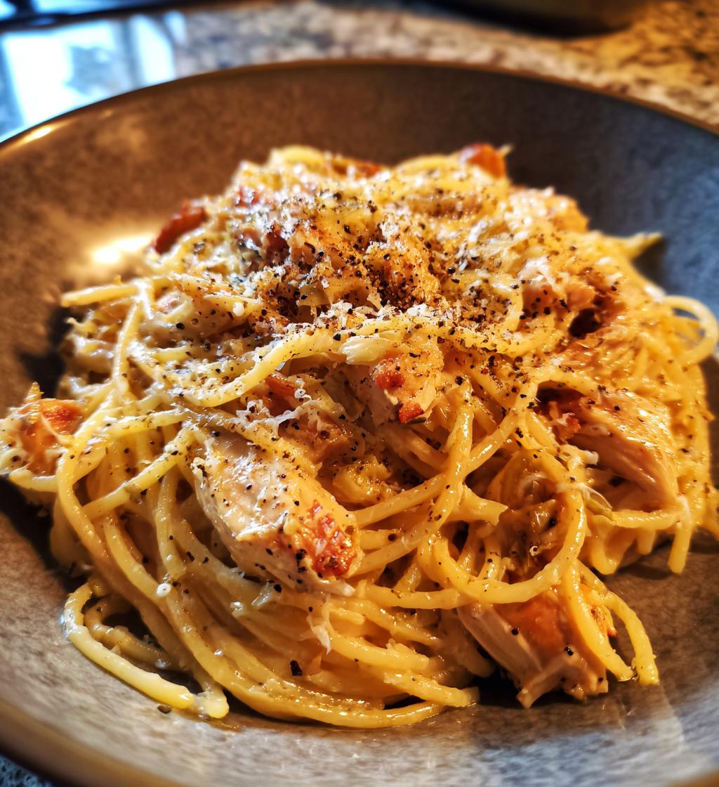 Chicken and Artichoke Carbonara