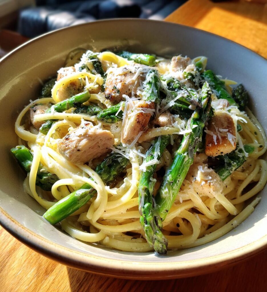 Chicken and Asparagus Pasta