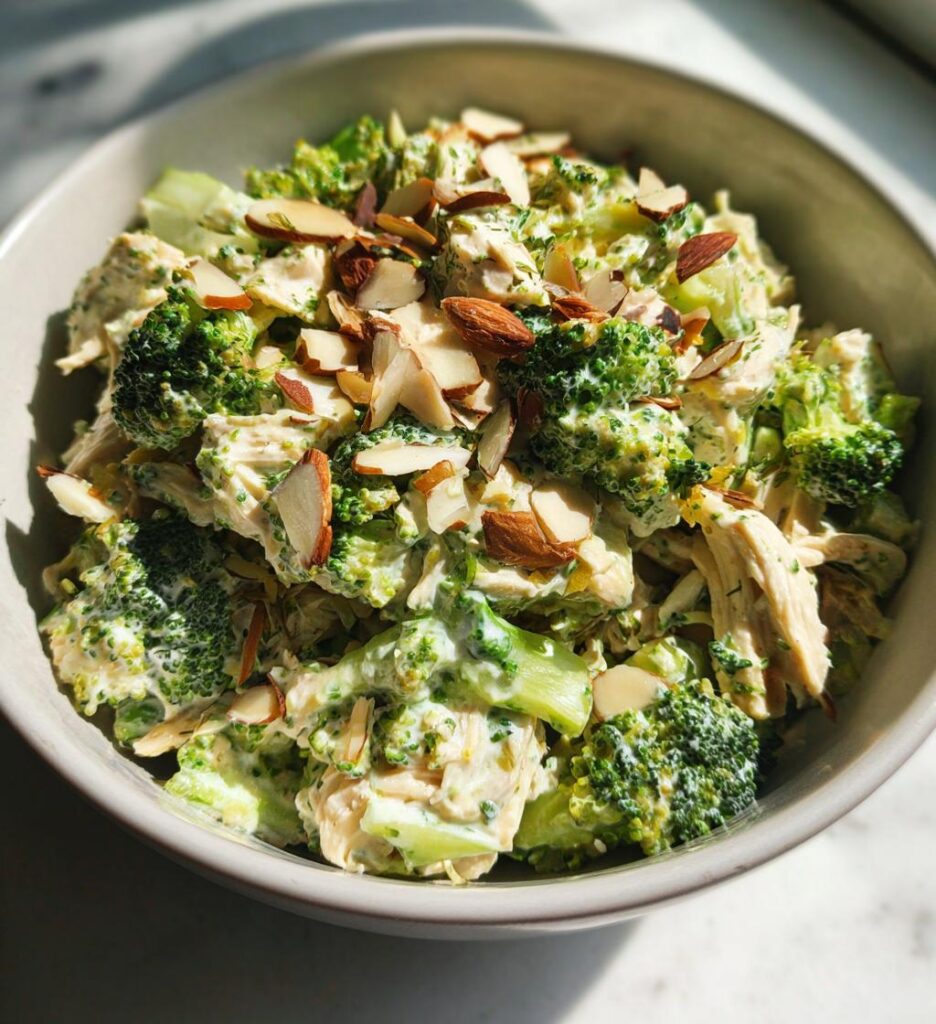 Chicken Salad with Broccoli and Garlic