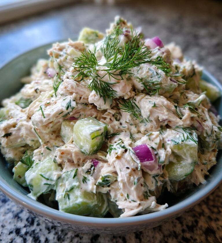 Chicken Salad with Cucumber and Yogurt